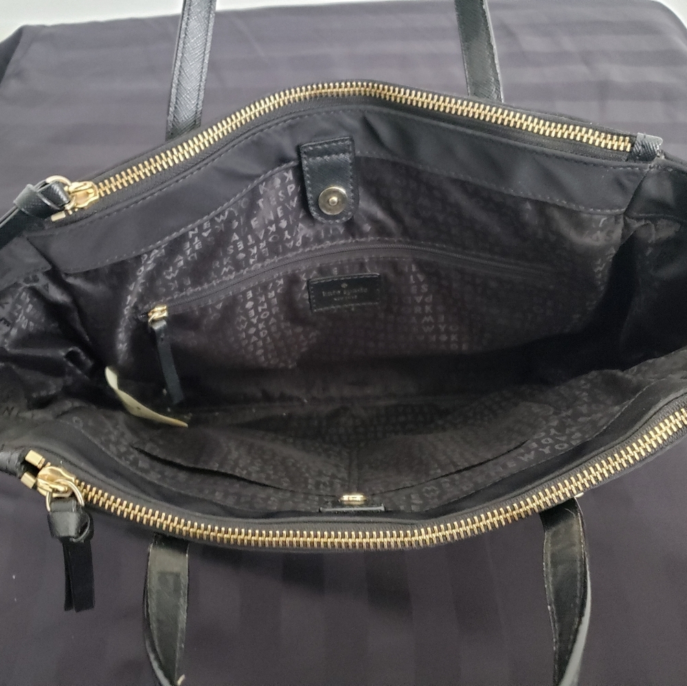 Kate Spade Handbag - Picture 4 of 11